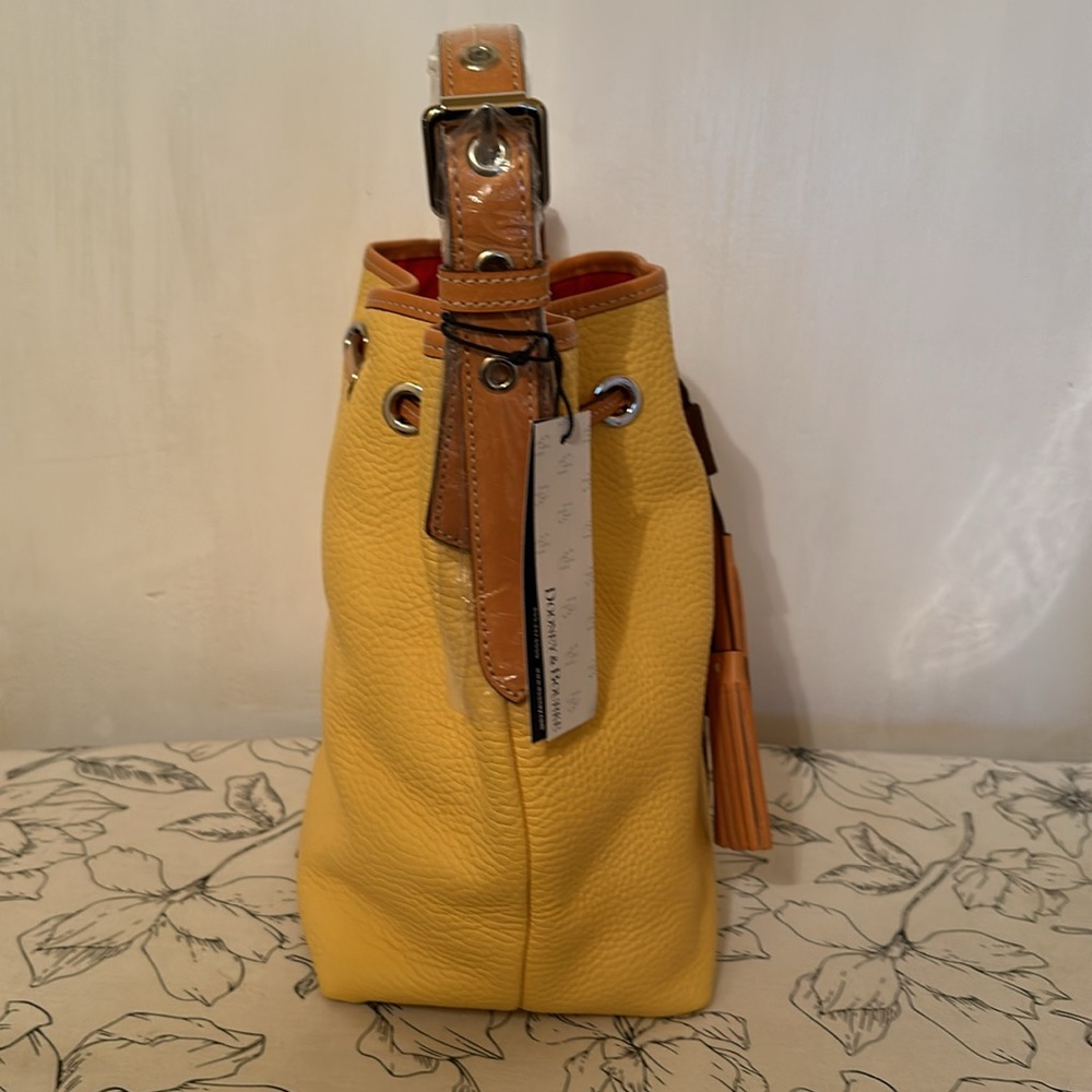 Handbag - Picture 5 of 10